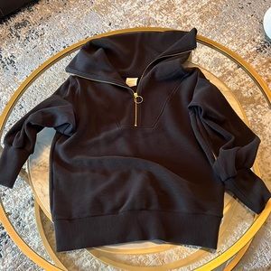 Varley vine sweater XS black